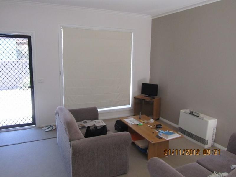 1/82 Sternberg Street, Kennington VIC 3550