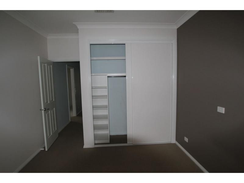 1/82 Sternberg Street, Kennington VIC 3550