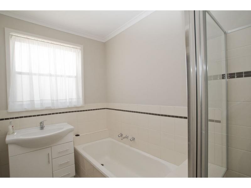 7 Davies Court, California Gully VIC 3556