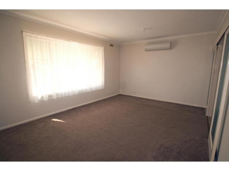 12. Race Street, Flora Hill VIC 3550