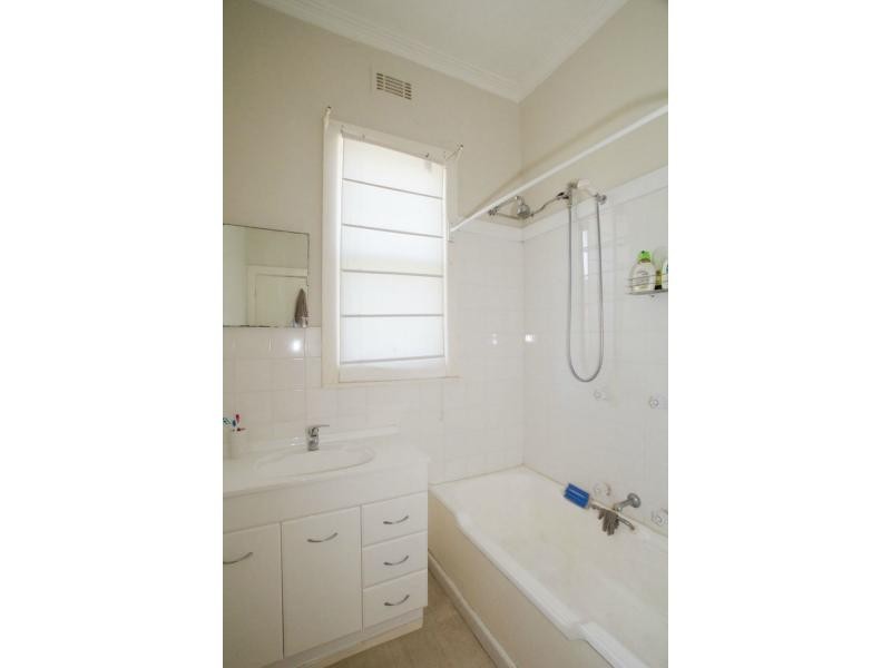 4 Mafeking Street, Kennington VIC 3550