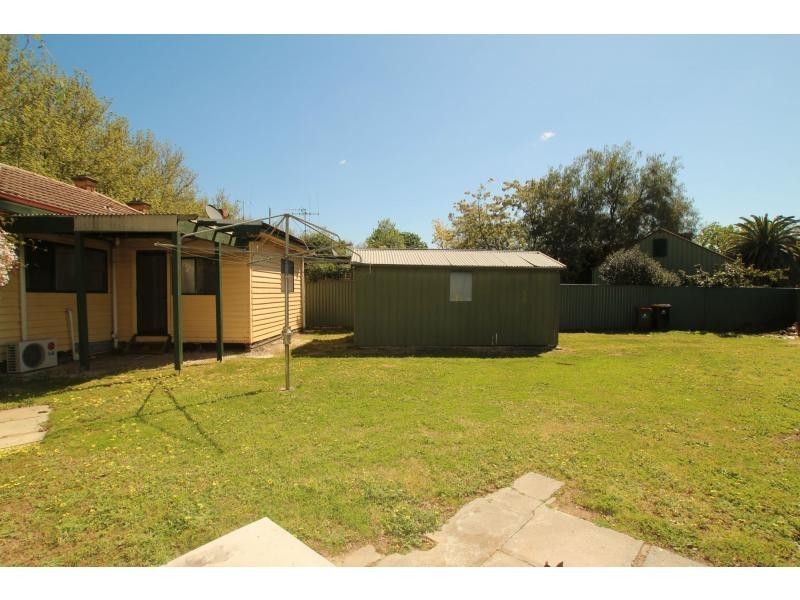 8 Marks Street, Bendigo VIC 3550