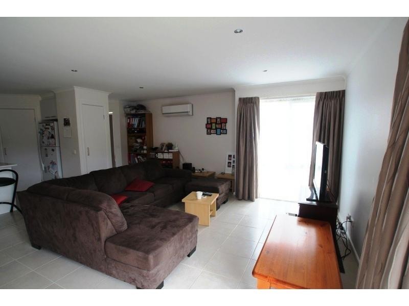 3 Lorne Terrace, Flora Hill VIC 3550