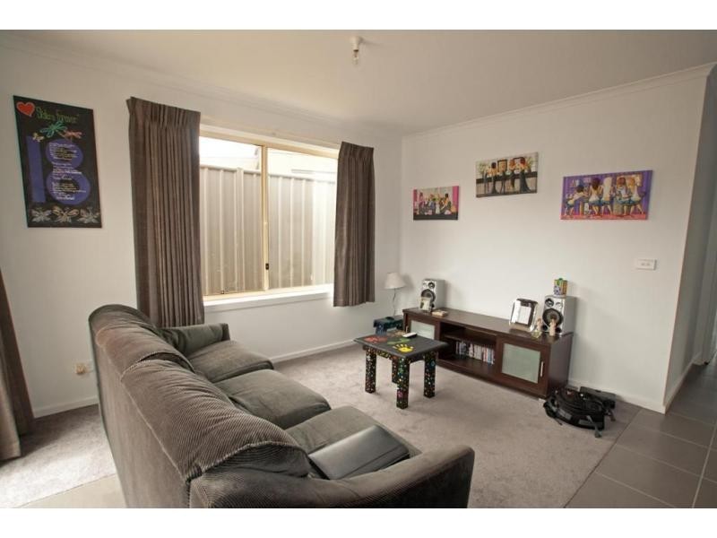 2/10a Haggar Street, Eaglehawk VIC 3556