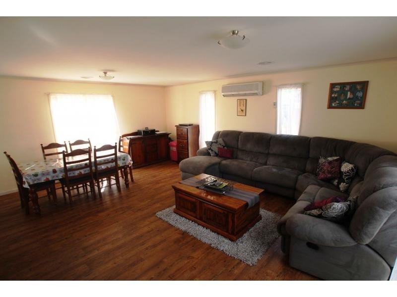 11 Allingham Street, Golden Square VIC 3555