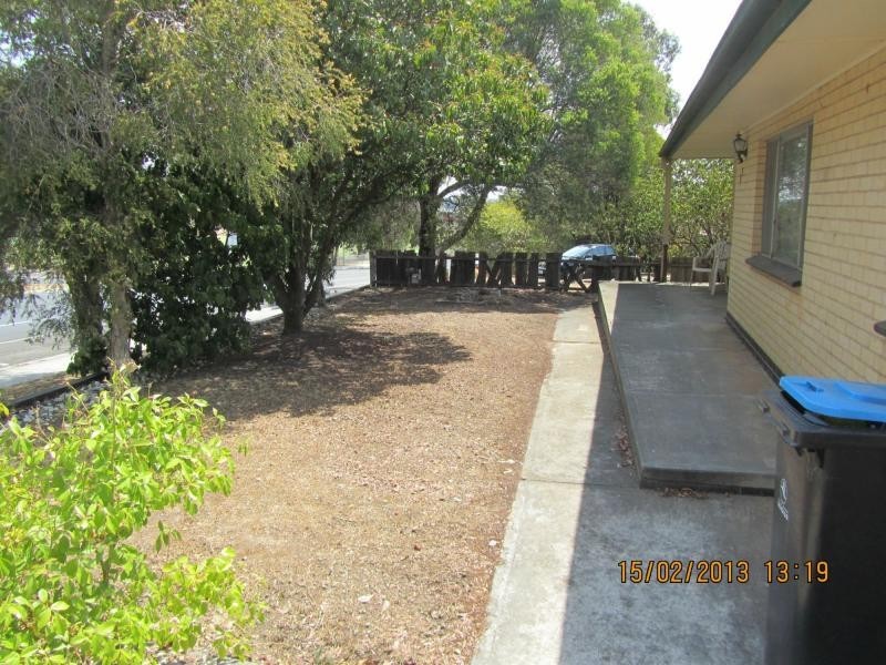 77 Ellis Street, Flora Hill VIC 3550