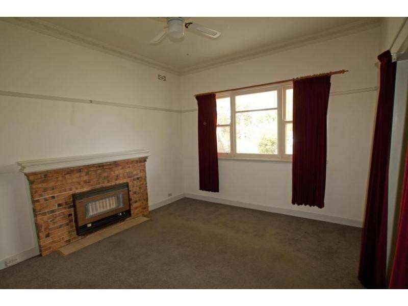 21 Pleasant Vale Crescent, Flora Hill VIC 3550