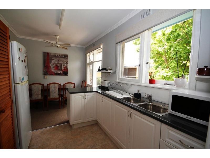 43 Curtin Street, Flora Hill VIC 3550
