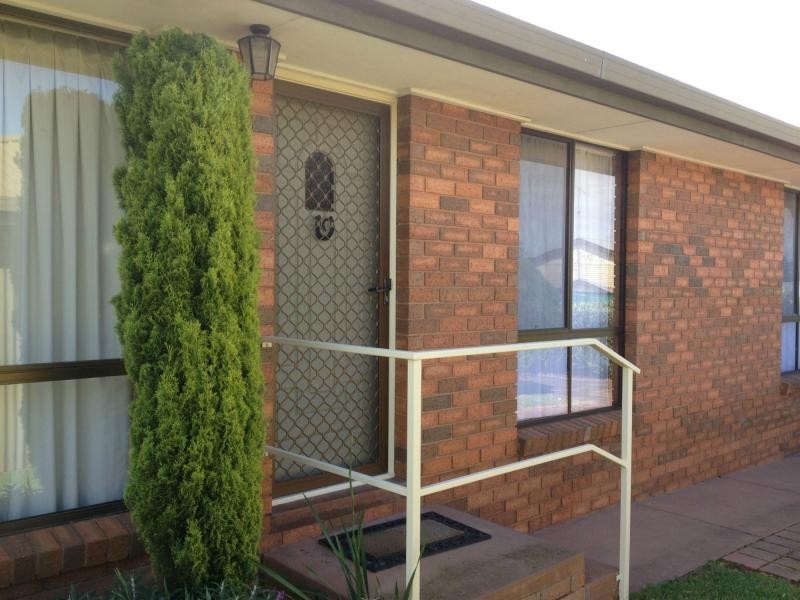 3/25 Simpsons Road, Eaglehawk VIC 3556
