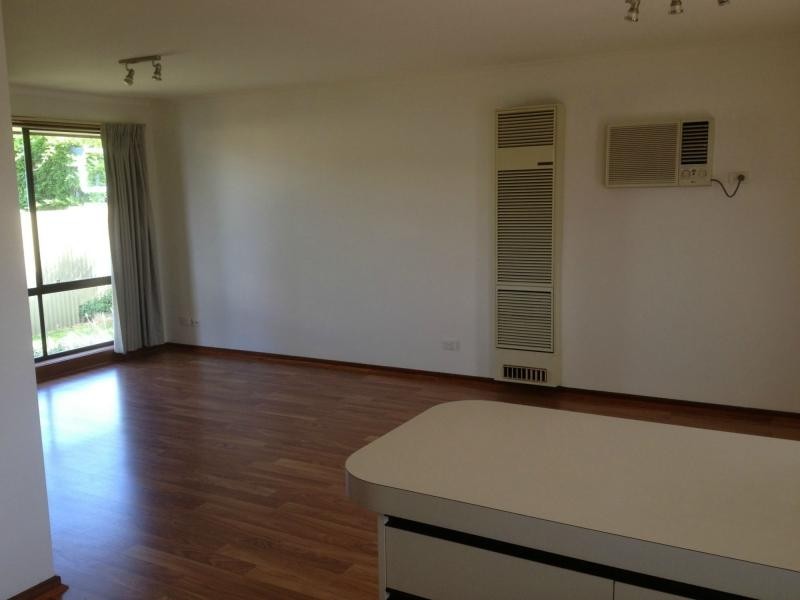 3/25 Simpsons Road, Eaglehawk VIC 3556