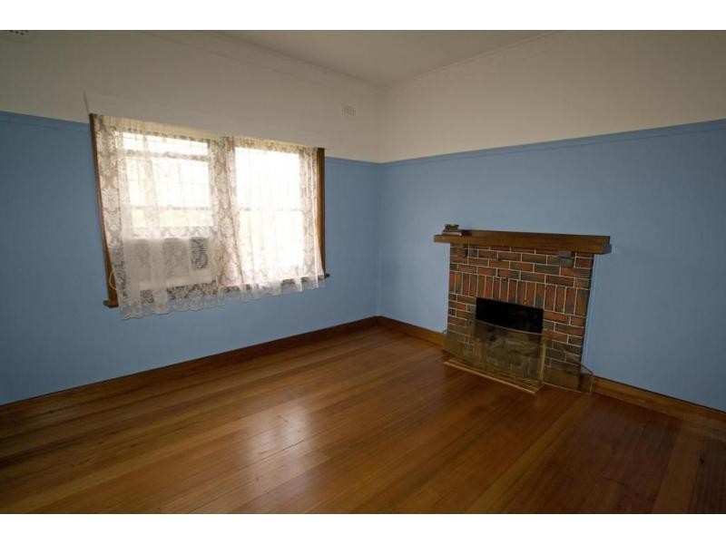 333 Eaglehawk Road, California Gully VIC 3556