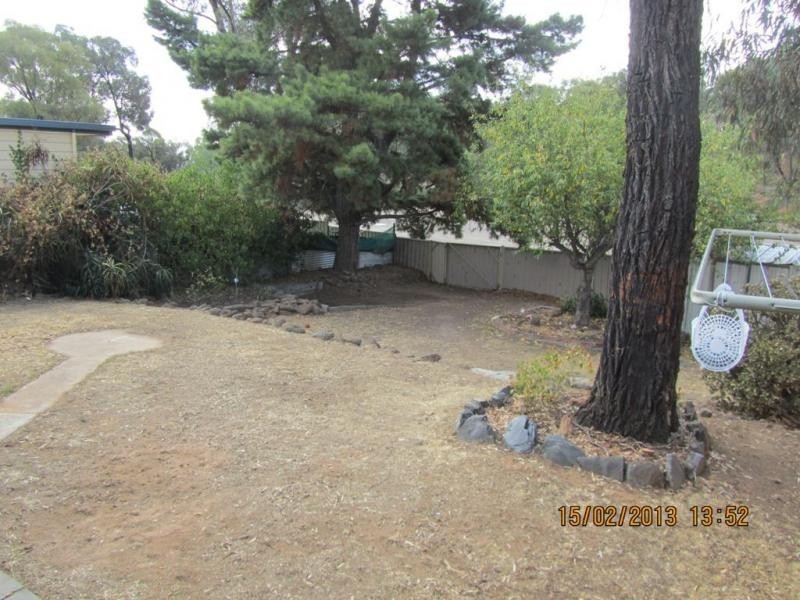 77 Ellis Street, Flora Hill VIC 3550