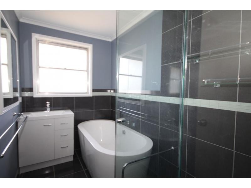 7 Meggs Court, California Gully VIC 3556