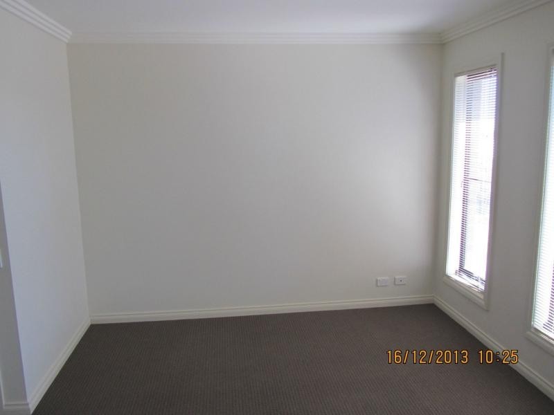 5B Vincent Drive, Kennington VIC 3550