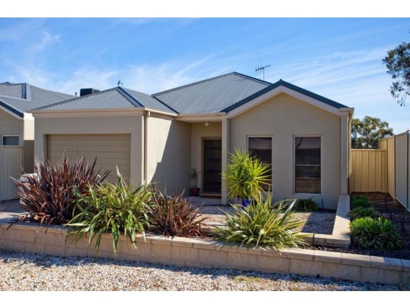 110 Alder Street, Golden Square VIC 3555