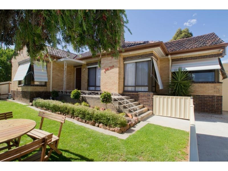 Flora Hill VIC 3550