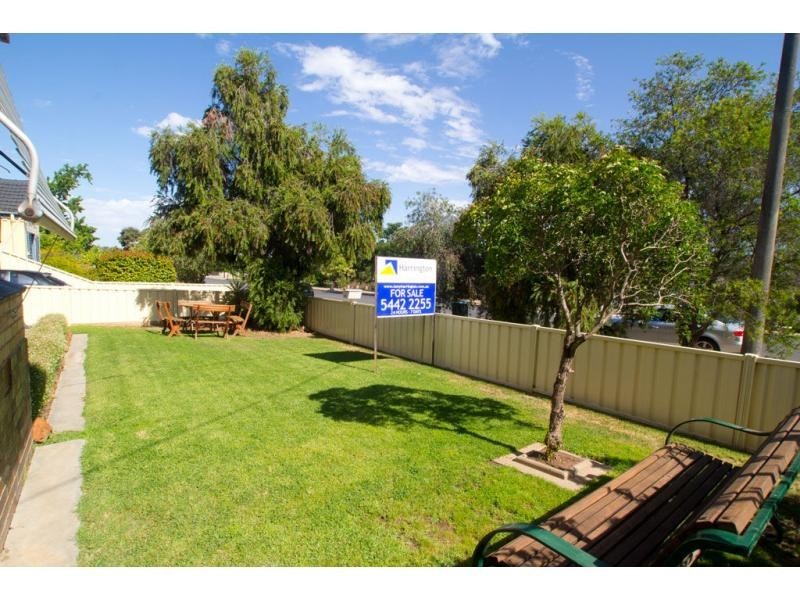 Flora Hill VIC 3550