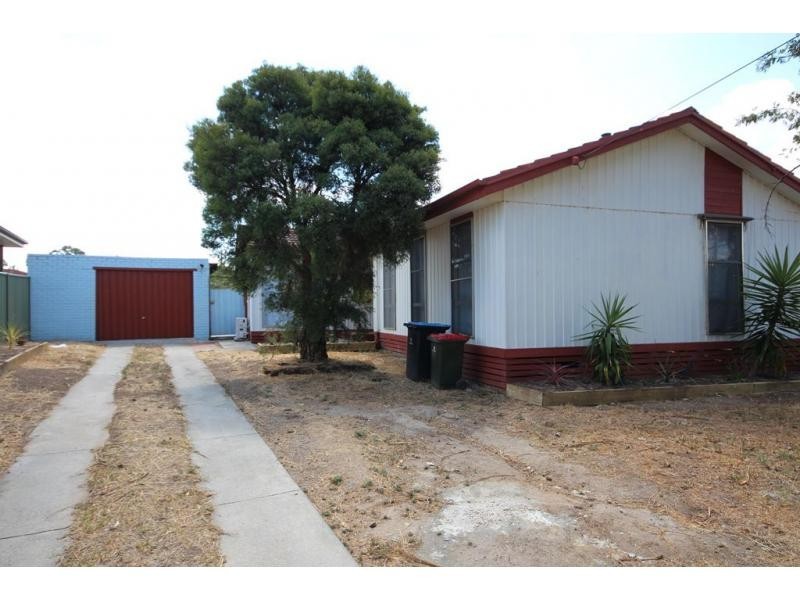 7. Meggs Court, California Gully VIC 3556
