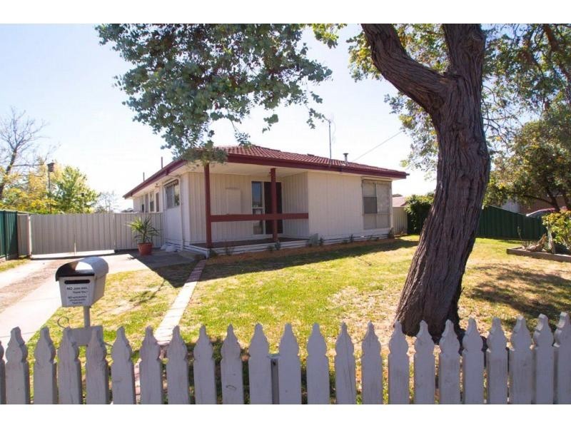 7. Davies Court, California Gully VIC 3556
