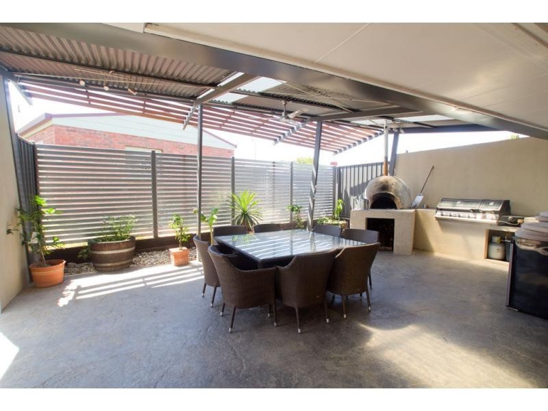 Golden Square VIC 3555