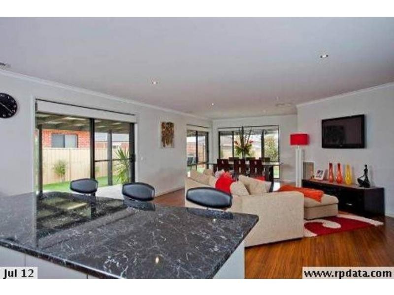 67 Bassett Drive, Strathfieldsaye VIC 3551