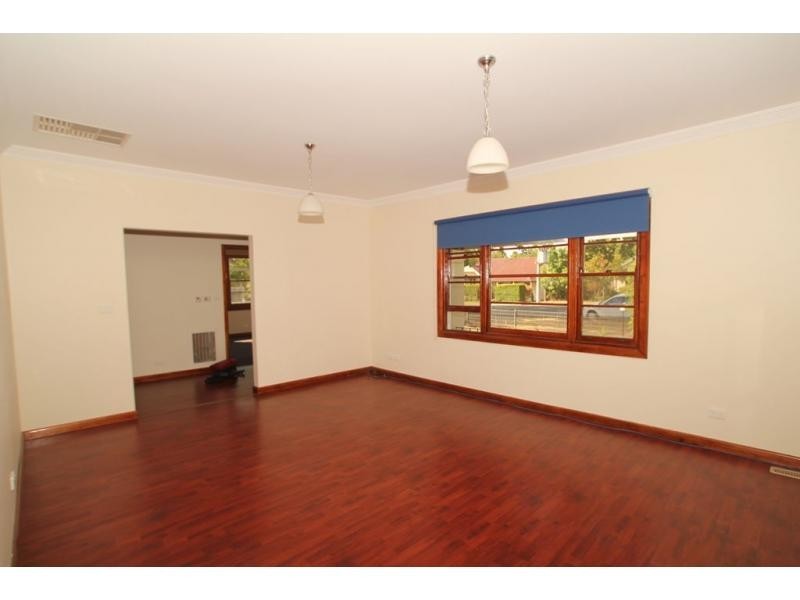 18 Poplar Street, Golden Square VIC 3555
