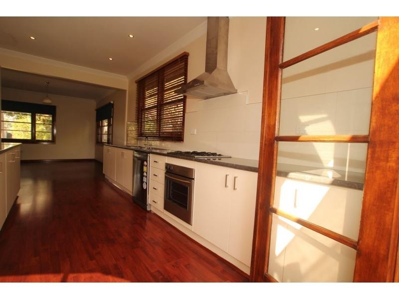 18 Poplar Street, Golden Square VIC 3555