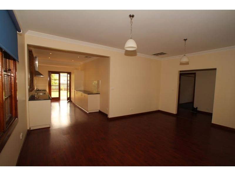 18 Poplar Street, Golden Square VIC 3555