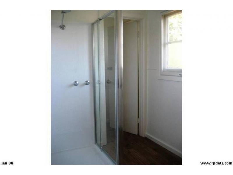 22 Burrell Street, Flora Hill VIC 3550