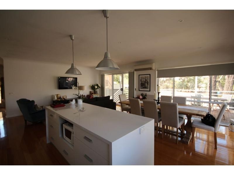 4/10 Gordon Street, Spring Gully VIC 3550