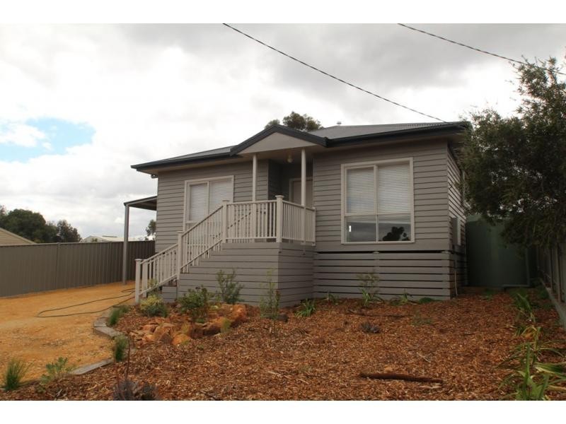 5 Lethebys Road, Eaglehawk VIC 3556