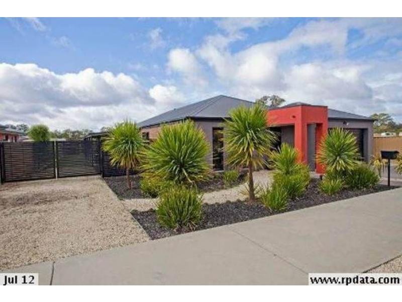 67 Bassett Drive, Strathfieldsaye VIC 3551