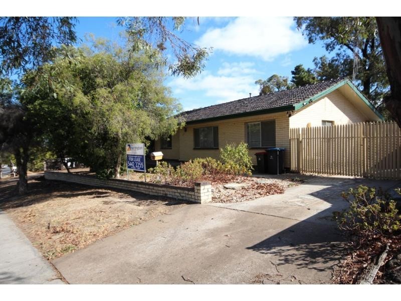 77 Ellis Street, Flora Hill VIC 3550