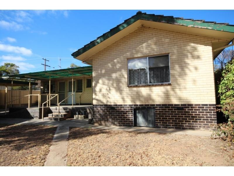 77 Ellis Street, Flora Hill VIC 3550