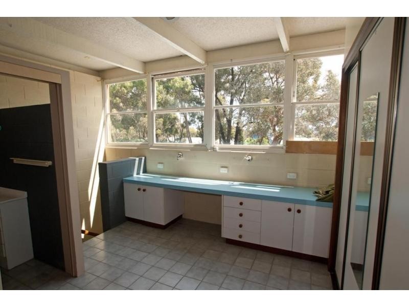 5 Hillview Street, Flora Hill VIC 3550