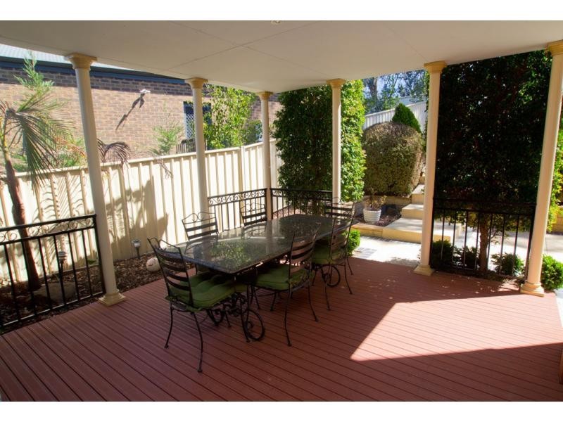 14 The Terrace, Kennington VIC 3550