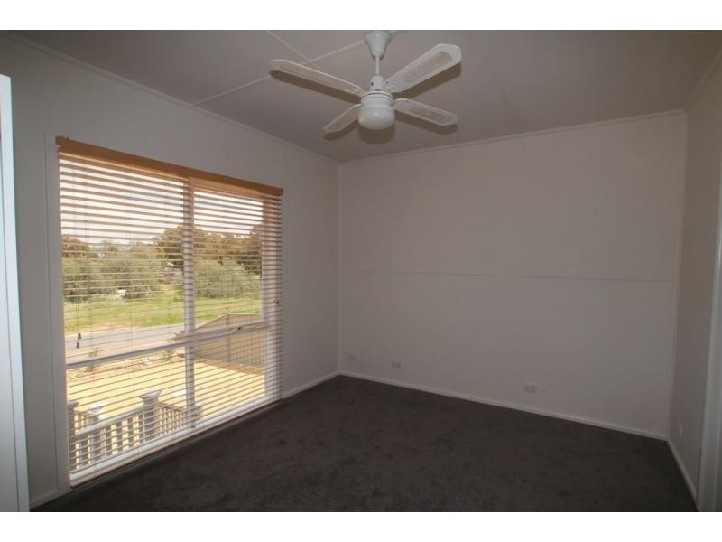 5 Lethebys Road, Eaglehawk VIC 3556