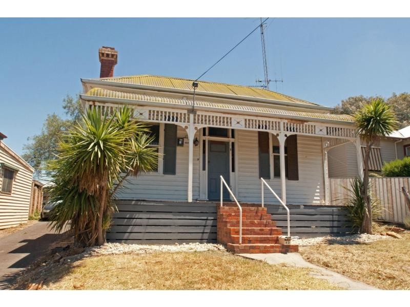 43 Maple Street, Golden Square VIC 3555