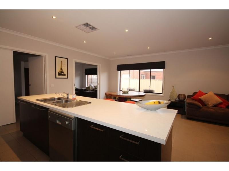 65. Bassett Drive, Strathfieldsaye VIC 3551