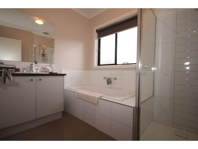 65. Bassett Drive, Strathfieldsaye VIC 3551
