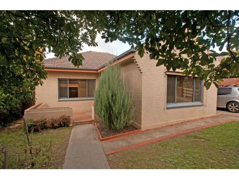 3 Malcolm Street, Quarry Hill VIC 3550