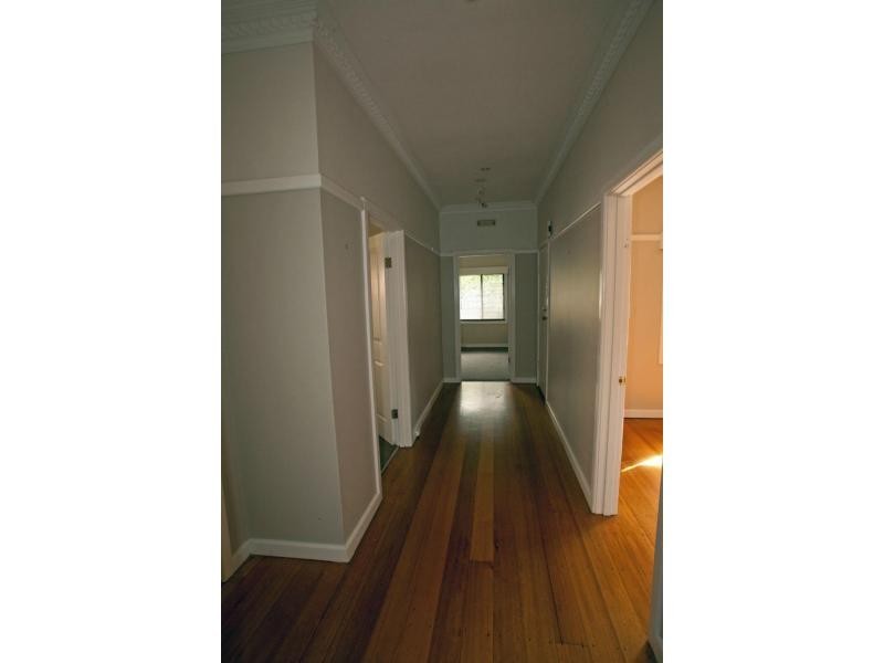 3 Malcolm Street, Quarry Hill VIC 3550