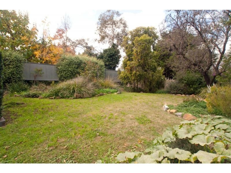 3 Malcolm Street, Quarry Hill VIC 3550