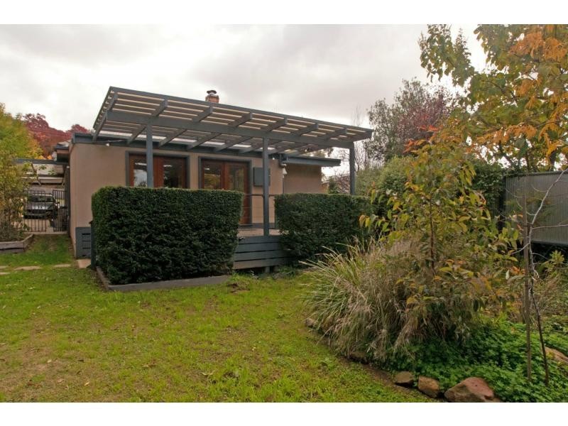 3 Malcolm Street, Quarry Hill VIC 3550