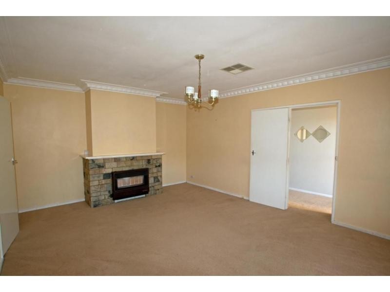 33 Curtin Street, Flora Hill VIC 3550