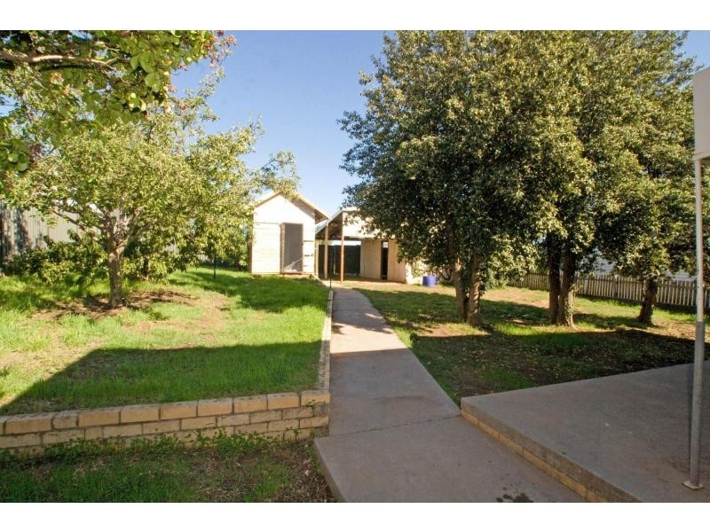 351 Eaglehawk Road, California Gully VIC 3556