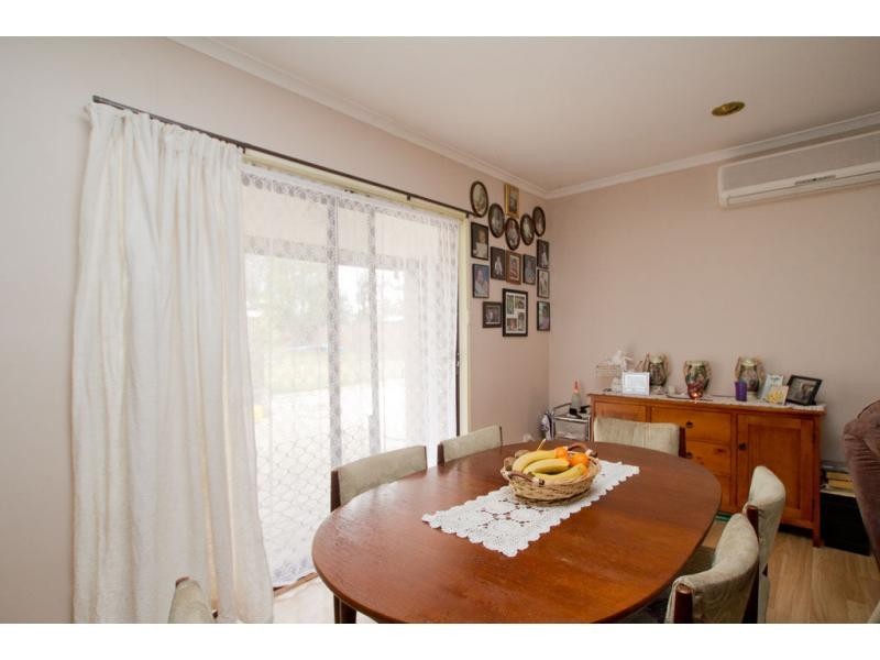 275 Mackenzie Street West, Kangaroo Flat VIC 3555