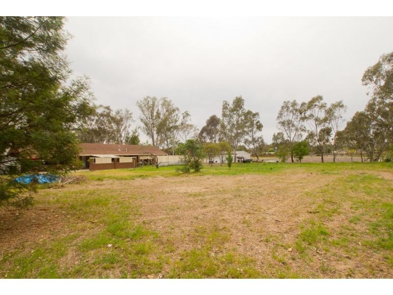 275 Mackenzie Street West, Kangaroo Flat VIC 3555