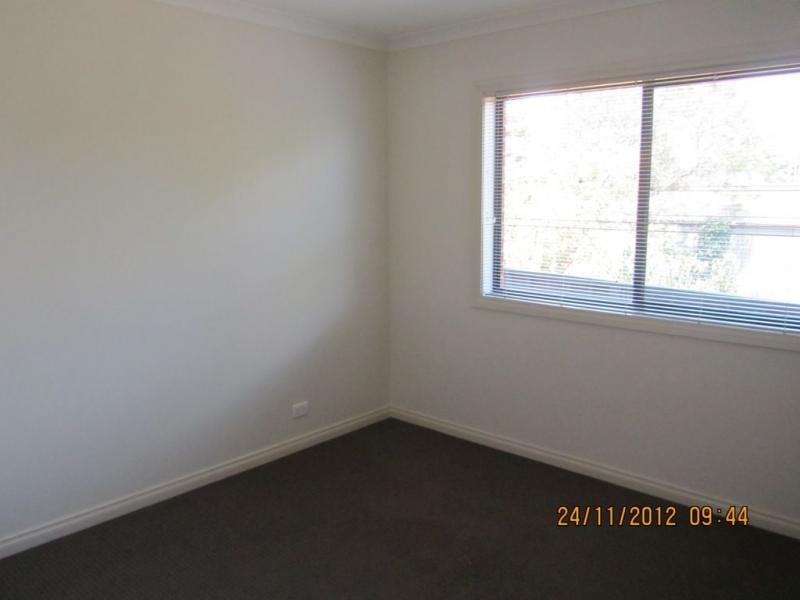 11A Ewing Avenue, Flora Hill VIC 3550