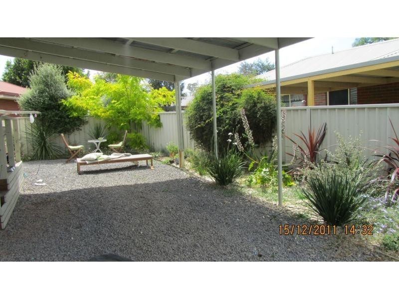 13 Station Street, Kangaroo Flat VIC 3555